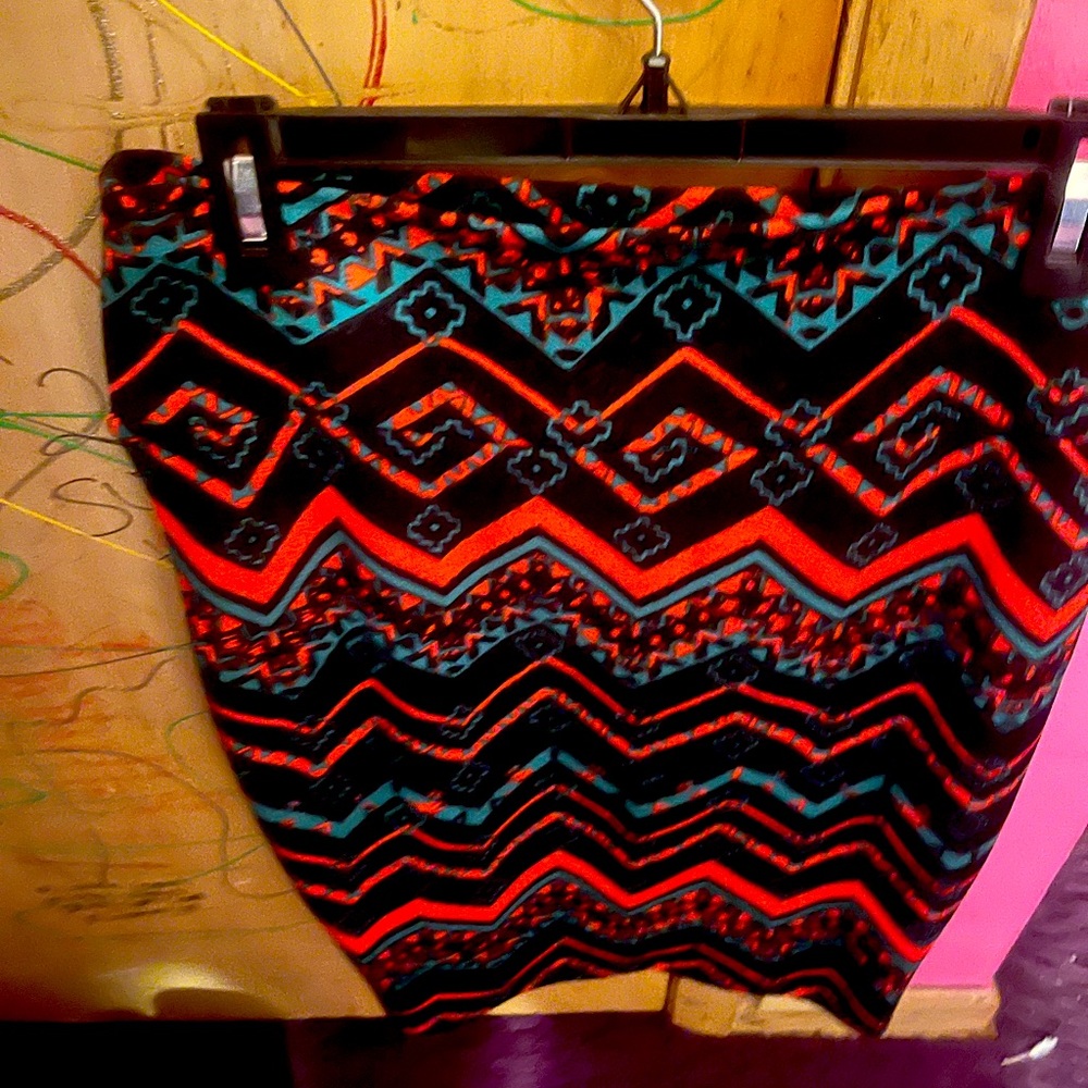 Brand new Lularoe stretchy skirt!